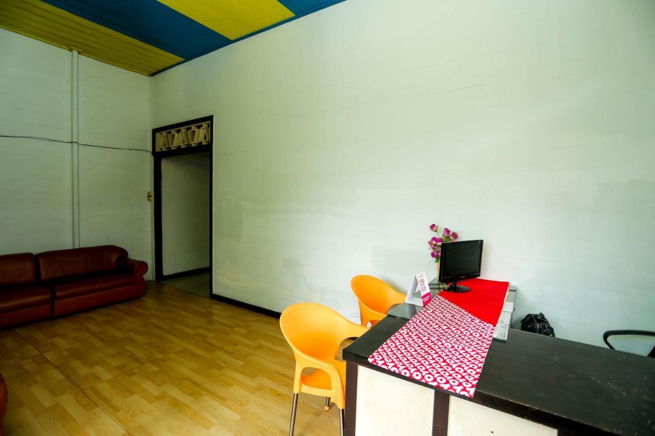 Oyo 2197 Pulau Laut Guest House Banjarmasin  Exterior foto
